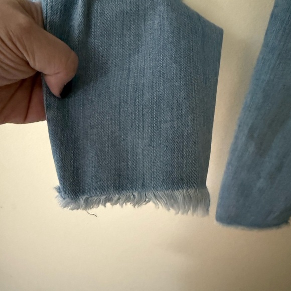 Madewell 9” High Rise Skinny Crop Jeans, size 29, Light Blue Wash, EUC - Picture 4 of 7